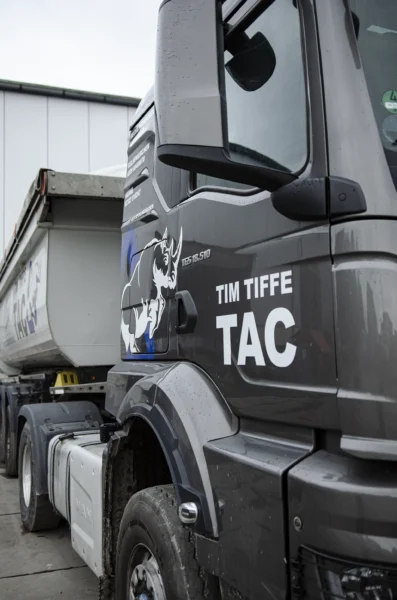 tac containerfahrzeug einzeln 06 scaled